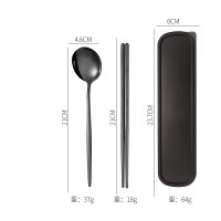 Black 3-Piece Set (Spoon + Chopsticks + Case) مجموعة سوداء ثلاثية (ملعقة + عيدان طعام + علبة)