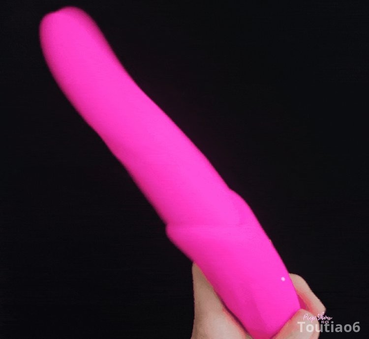 Gyrating Flicker Swinging, Lapping Vibrator - Soft Silicone