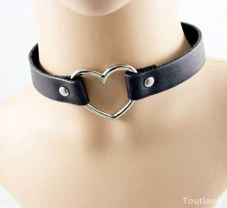 1CM Width Punk Gothic Metal Heart Leather Choker Collar Necklace Only for Wholesale