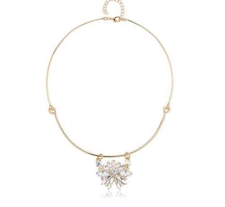 Trendy Balancing Style Dangle Crystal Flower Delicate Pandent Rhinestone Gold Necklace for Women