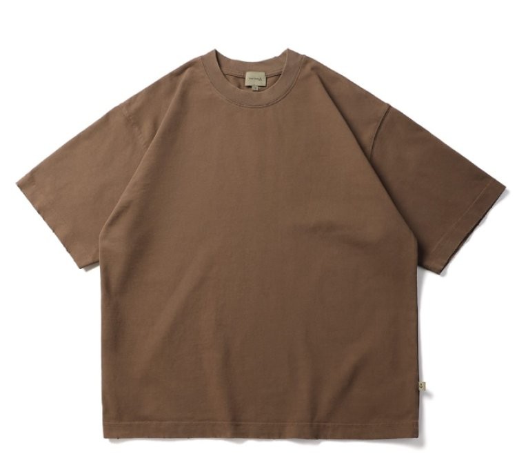 Tee In Brown