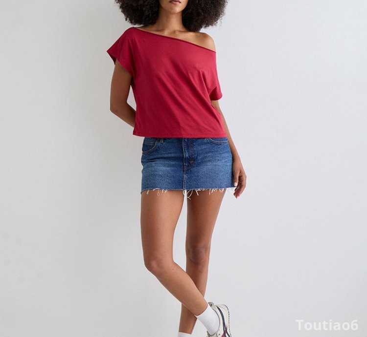 Balia Asymmetric Short Sleeve Basic Top in Adrenaline Red