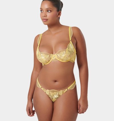 Set: Gabriella Yellow