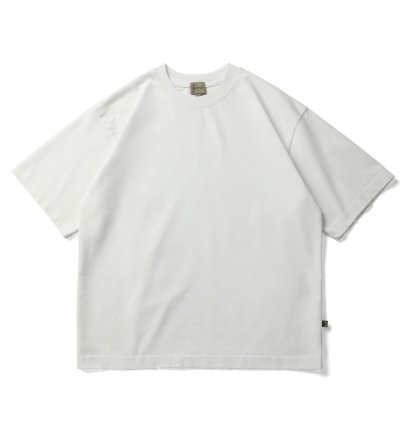 Tee In White