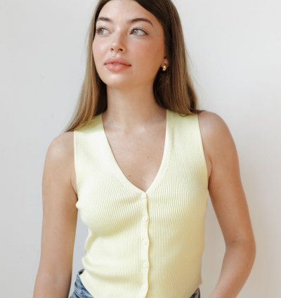 tacie knitted vest