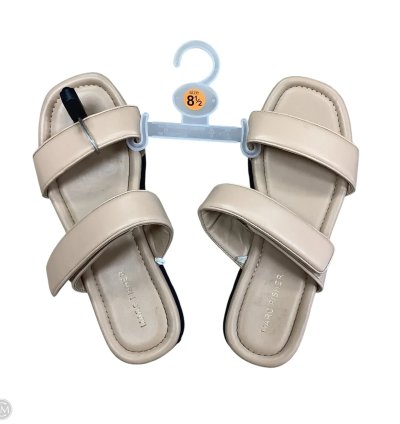 Sandals Flats By Marc Fisher In Tan, Size: 8.5