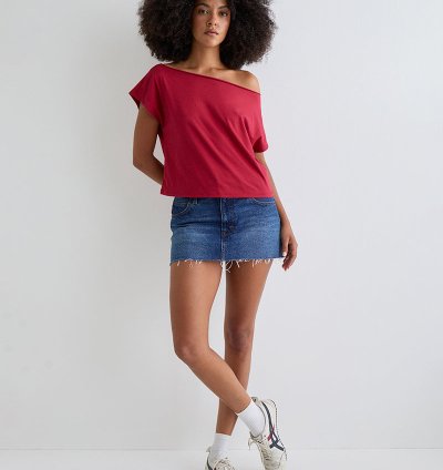 Balia Asymmetric Short Sleeve Basic Top in Adrenaline Red