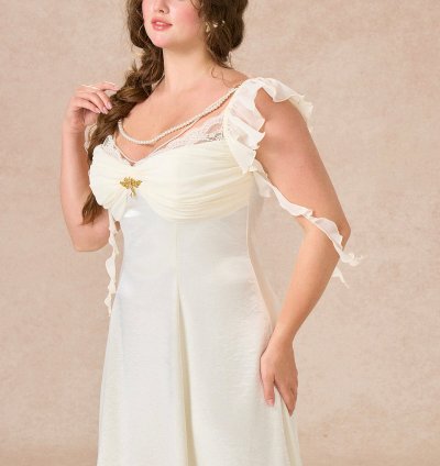Curve&Plus Moonlight Coronation Dress