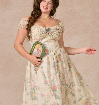 Curve&Plus Butterfly Chronicle Dress